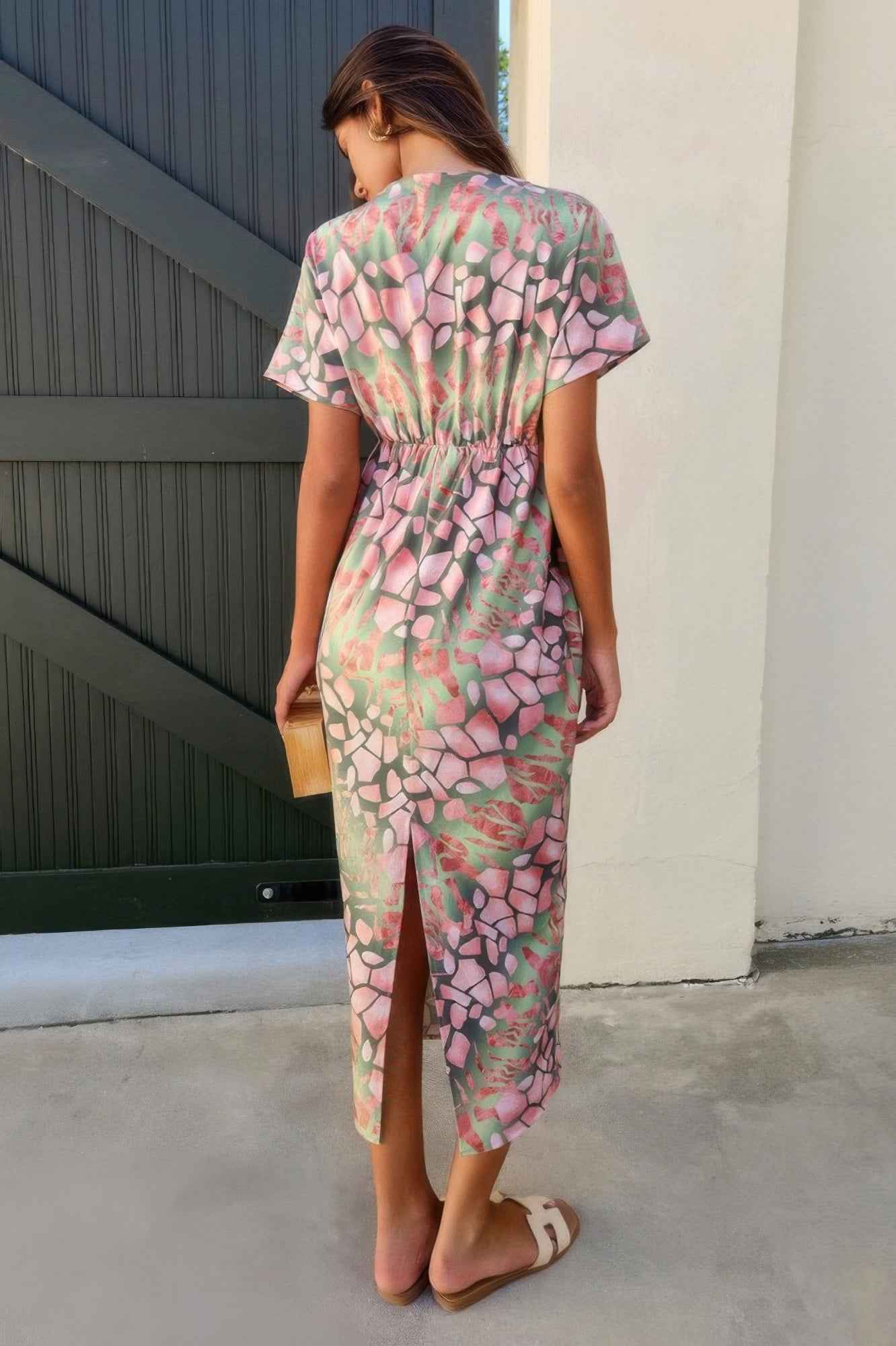 Geometric Print Twist Design Short Sleeve Fit Dress