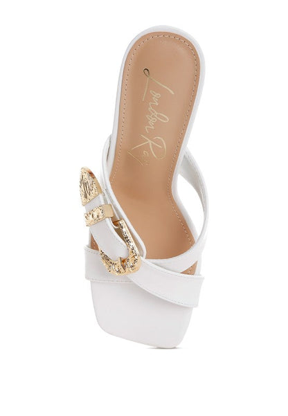 Mohaya Engraved Metallic Buckle Sandals