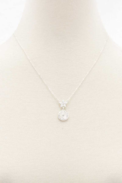 Double Flower Necklce - It's a Girly Place