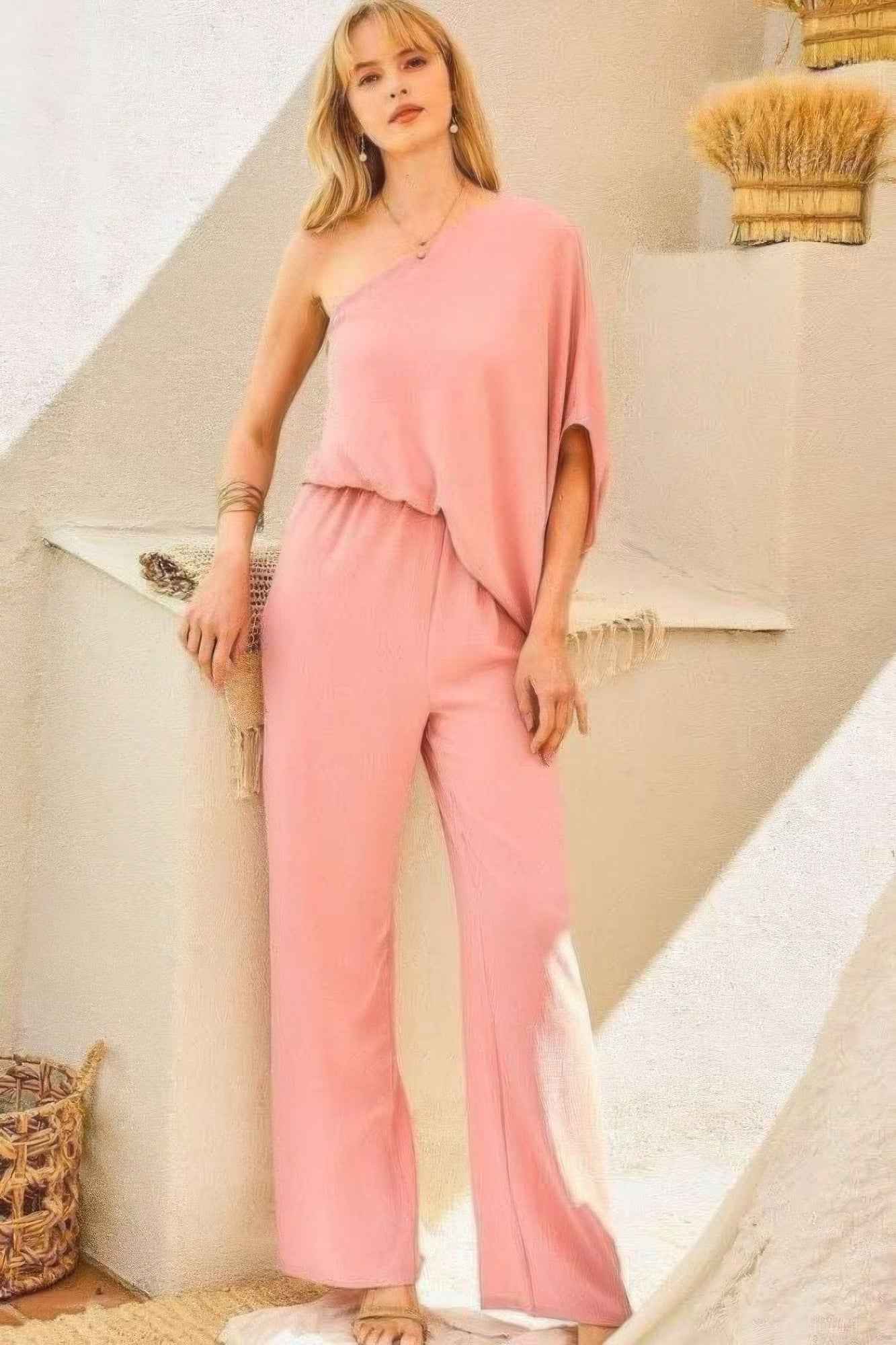 Chic One-Shoulder 3/4 Sleeve Solid Jumpsuit