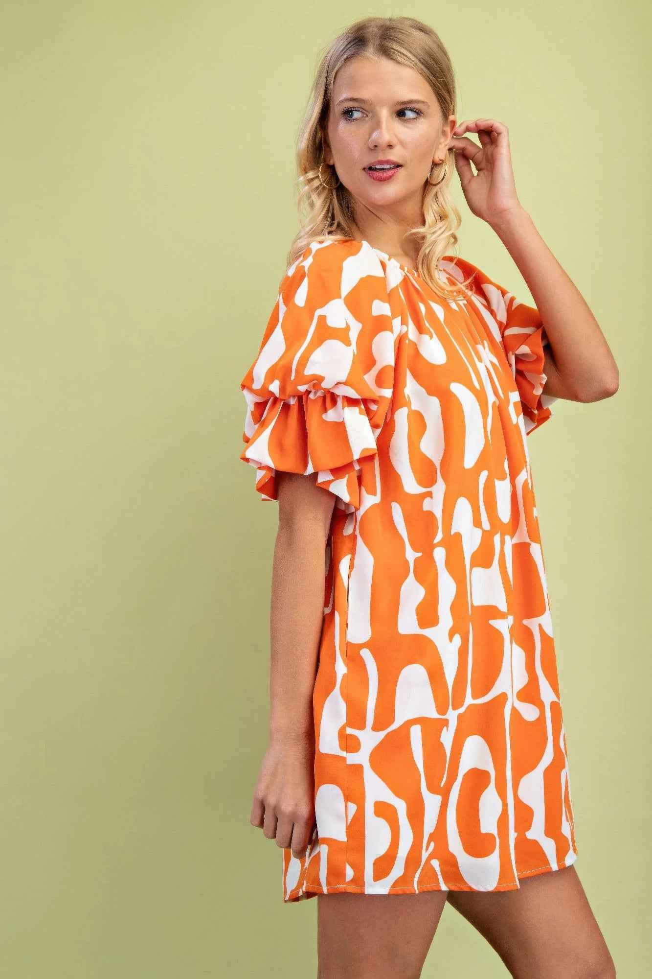 Geometric Print Loose Fit Mini Dress With Gathered Balloon Sleeves
