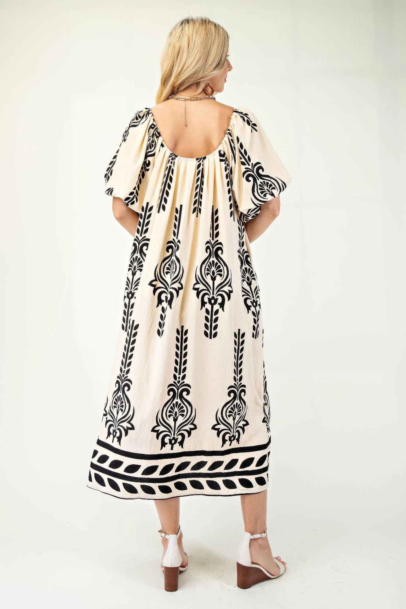 Printed Midi Dress With Short Puff Sleeves