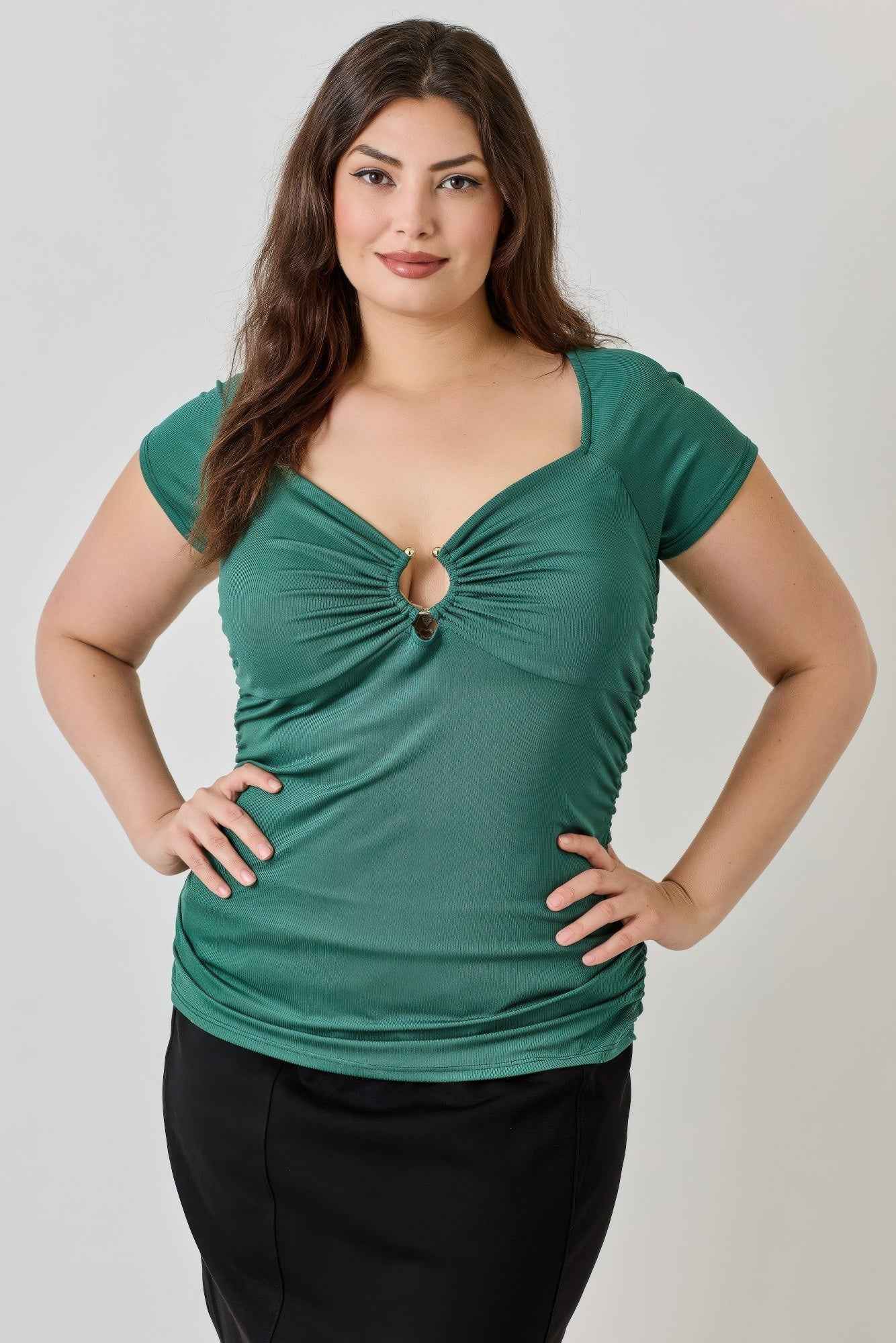 Plus Size Knit Rib Open Circle Trim Top