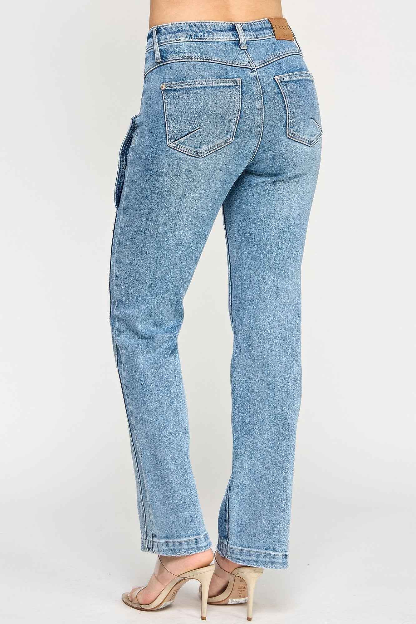 High Rise Dad Jean With Scallop Pocket