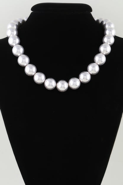 Shiny Statement Beaded Necklace - It's a Girly Place