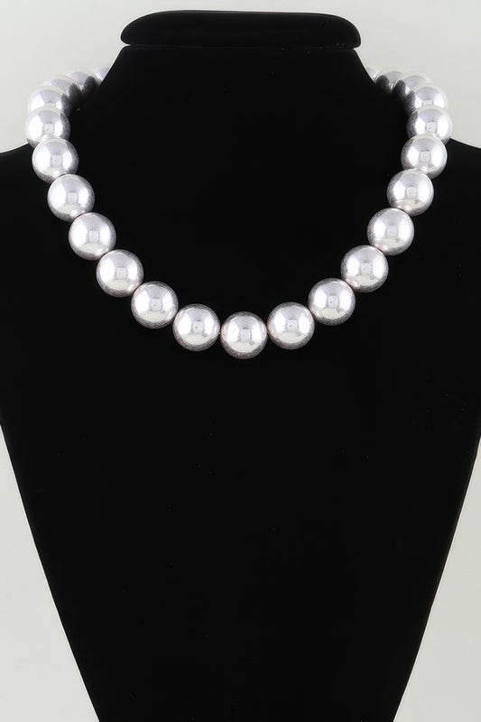 Shiny Statement Beaded Necklace - It's a Girly Place