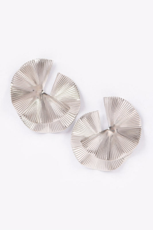 Metal Earring - It's a Girly Place