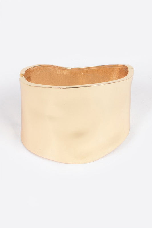 Metal Srping Hinge Cuff - It's a Girly Place