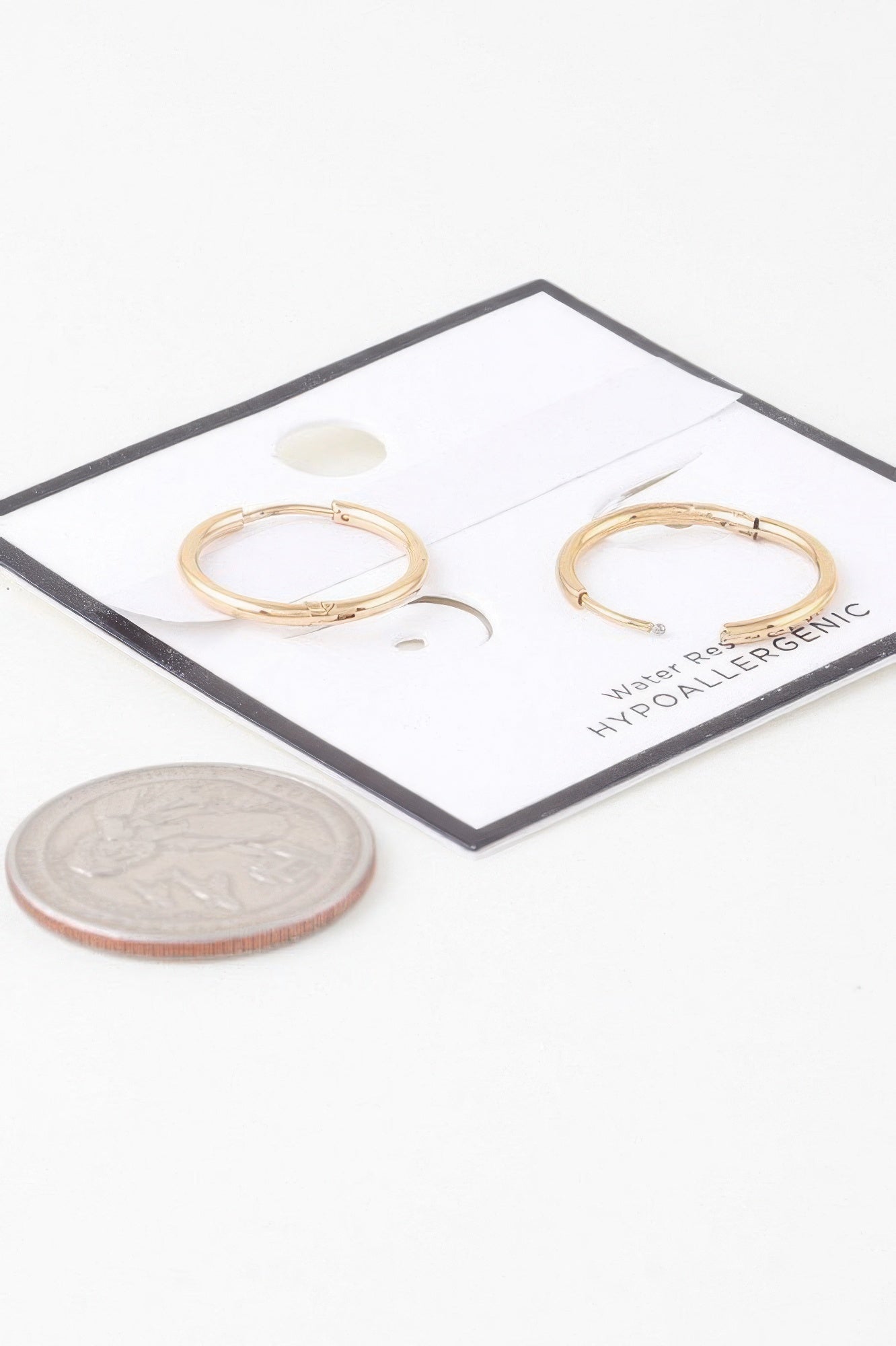 Classic Shiny Hoop Earrings - It's a Girly Place