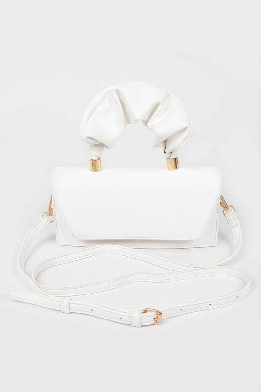 Simple Flap Clutch W/wrinkled Handle