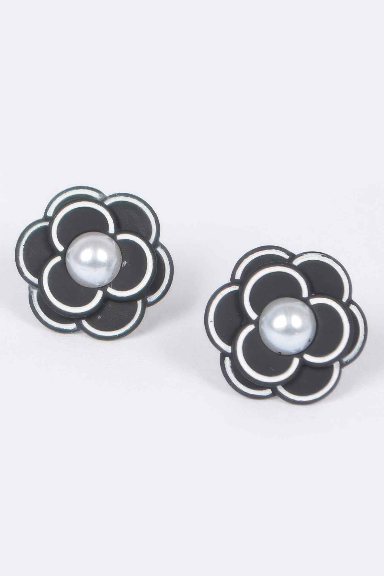 Faux Pearl Acrylic Flower Earring