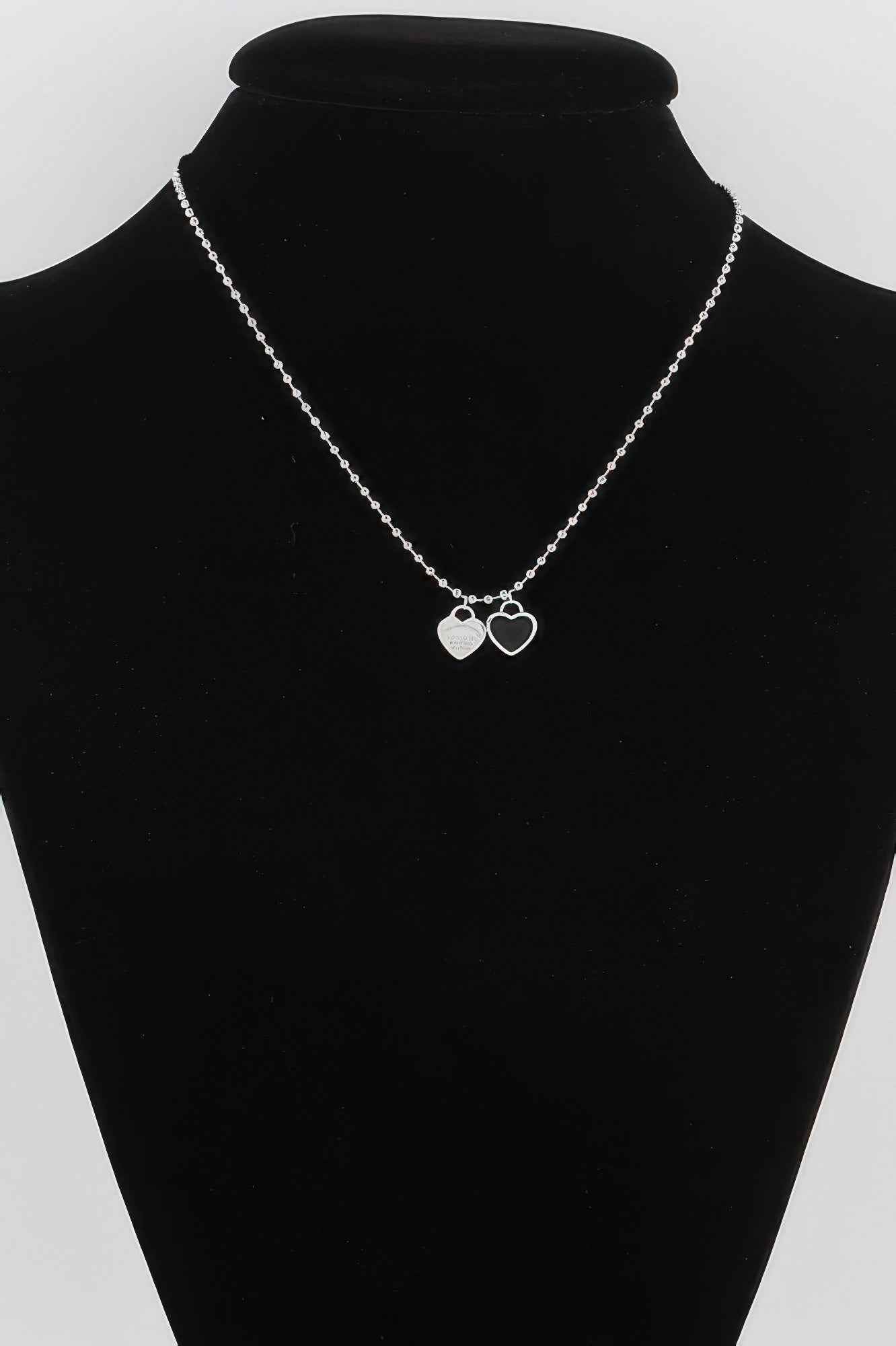 Elegant Heart Shape Pendant Necklace