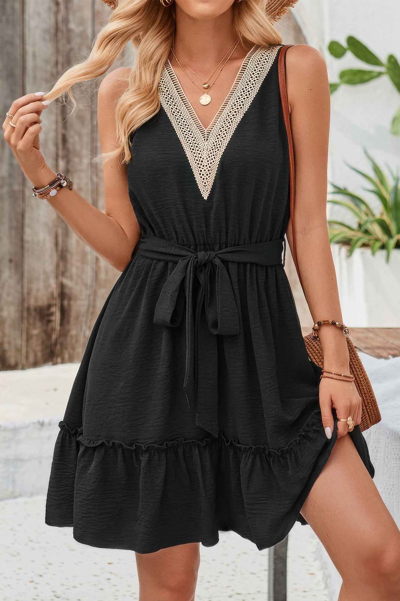 V Neck Sleeveless Belted A-line Tiered Dress