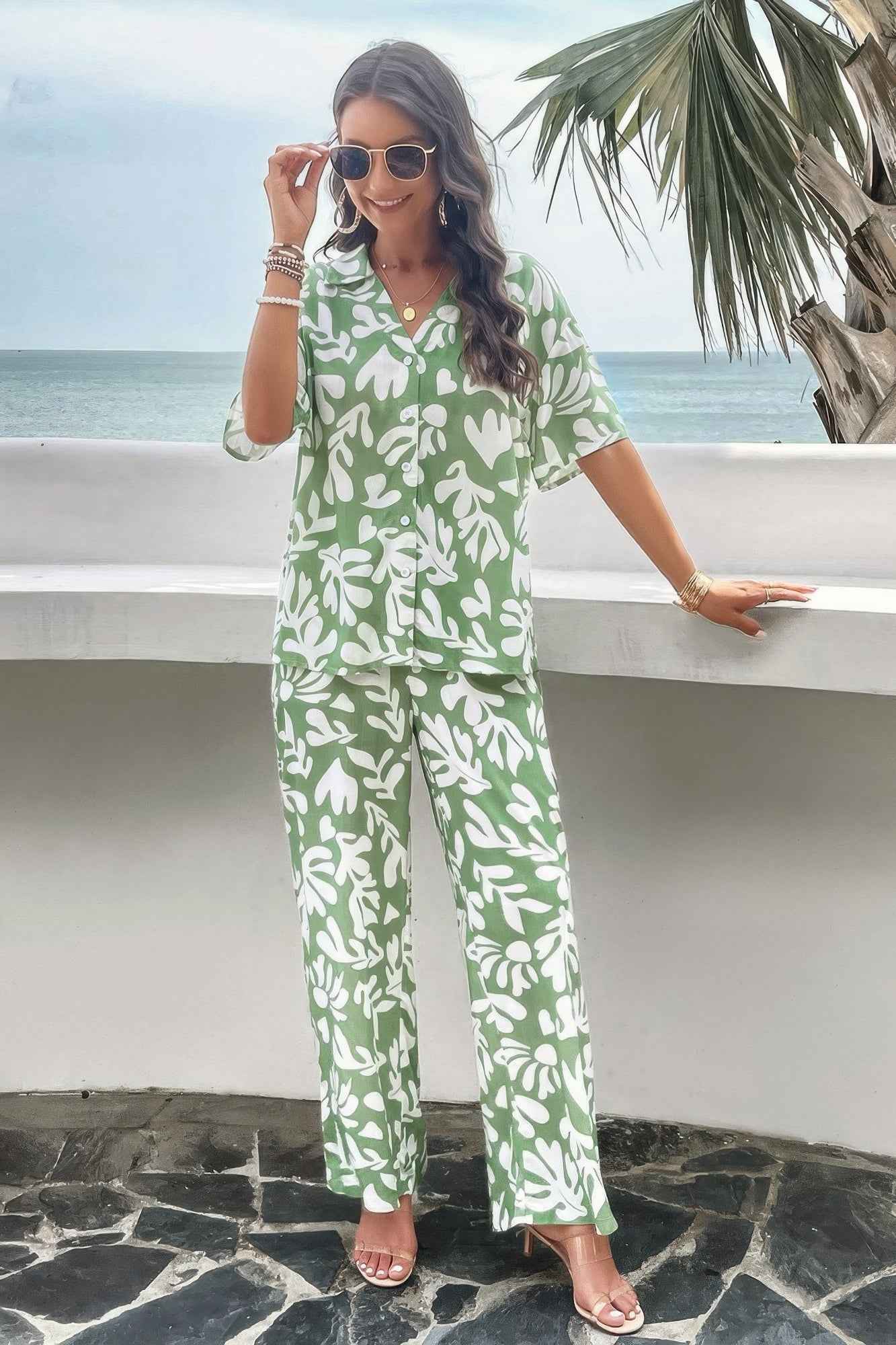 Two Piece Random Printed Short Sleeve Fit Set