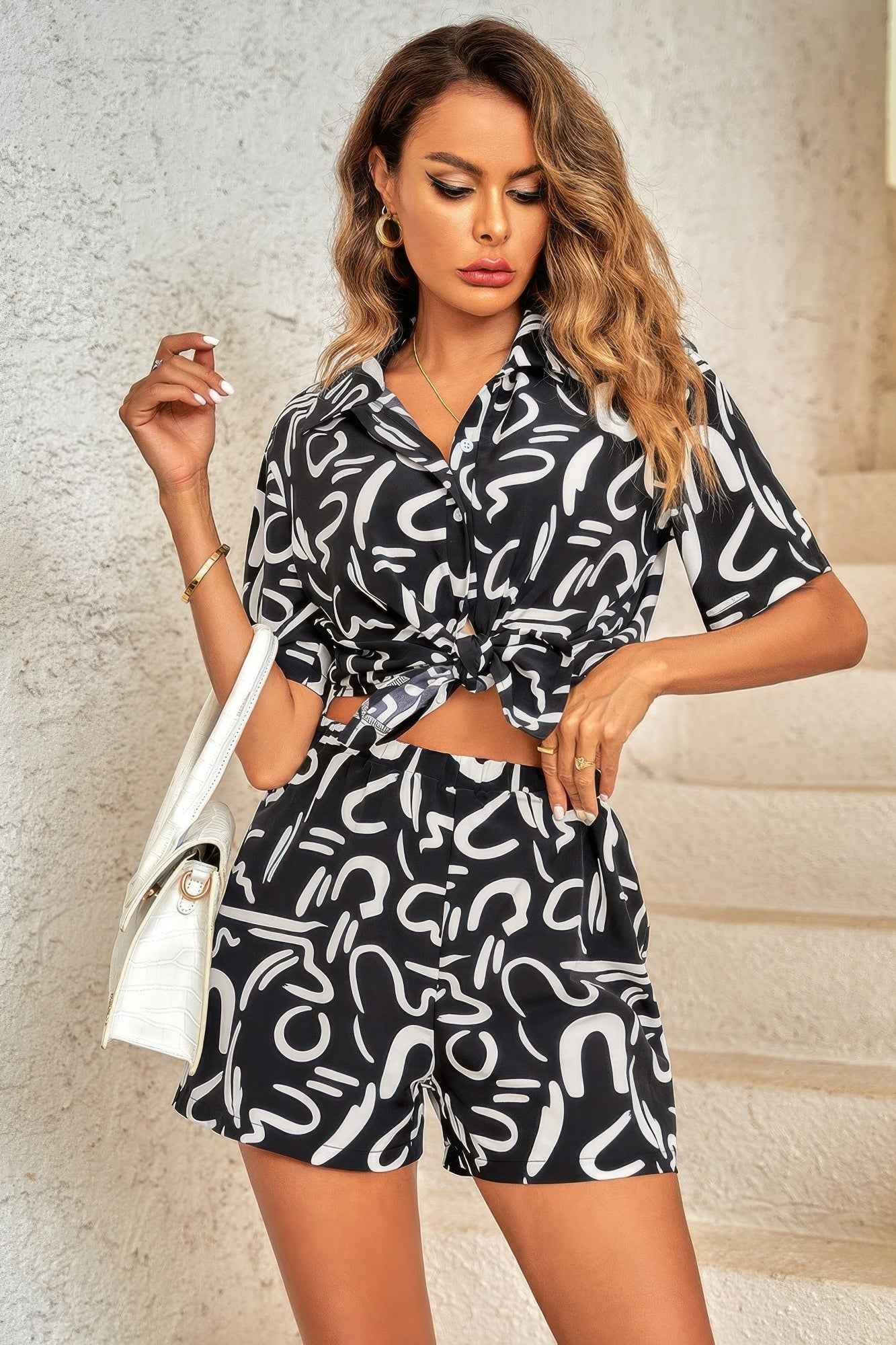 Outfit Sequins Lips Print Button Down Shorts Set