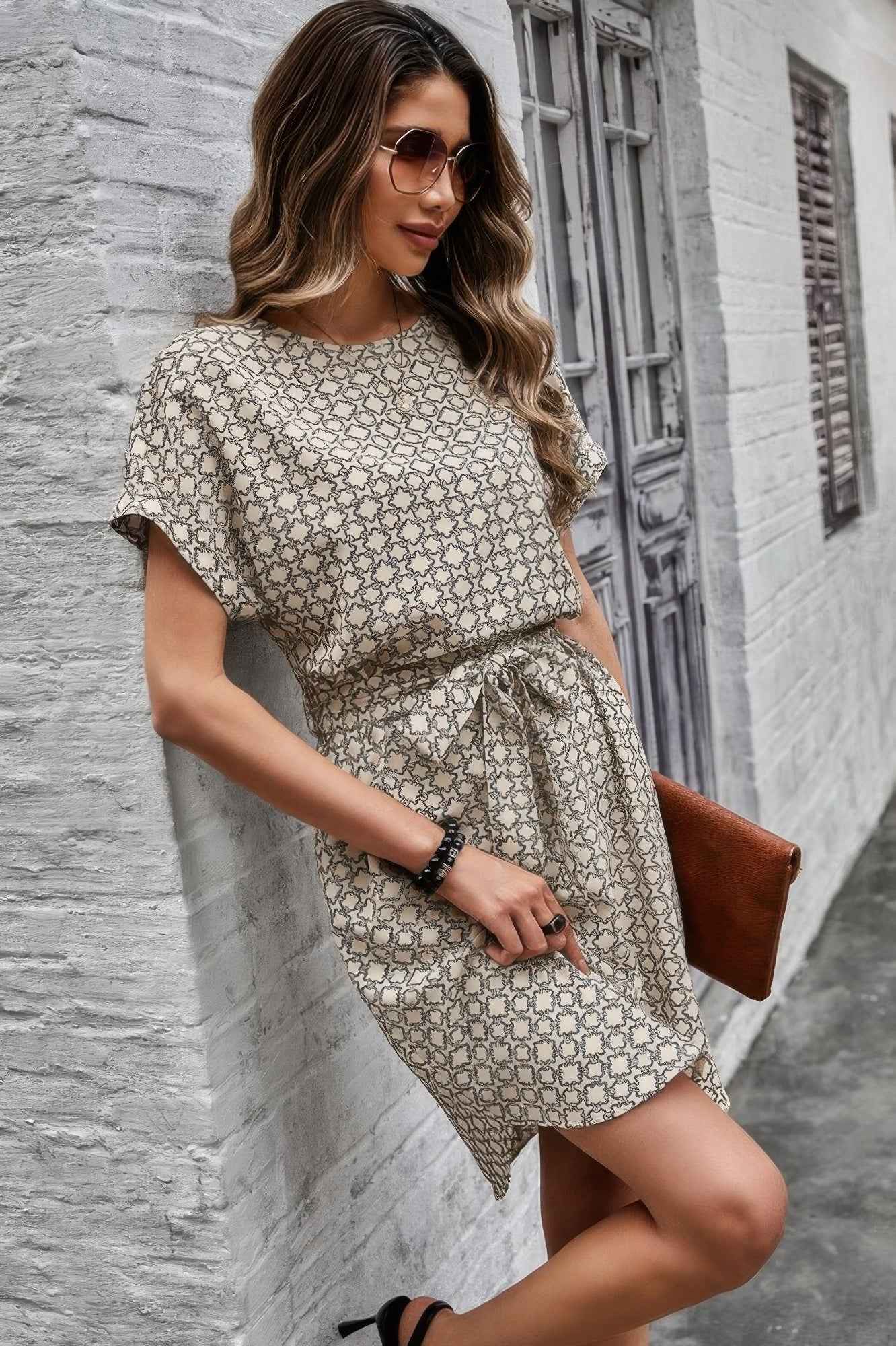 Elegant Crew Neck Batwing Sleeve Printed Dress