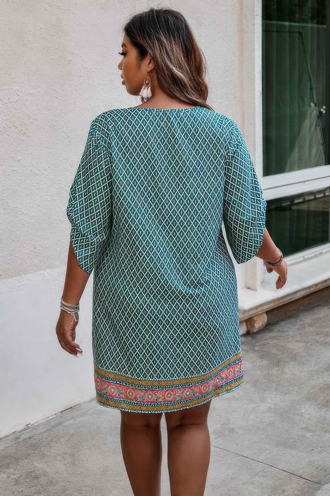 Plus Size V Neck Printed Loose Fit Midi Dress