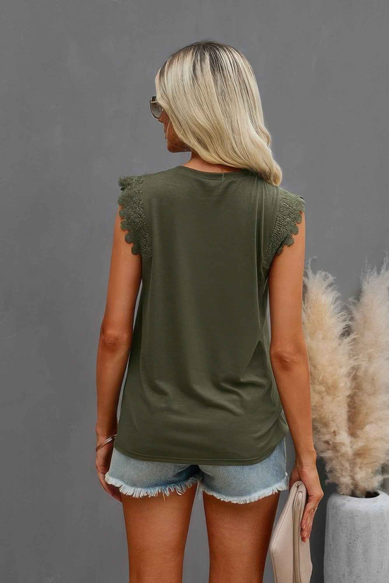Round Neck Hollow Shoulder Solid Fit Top
