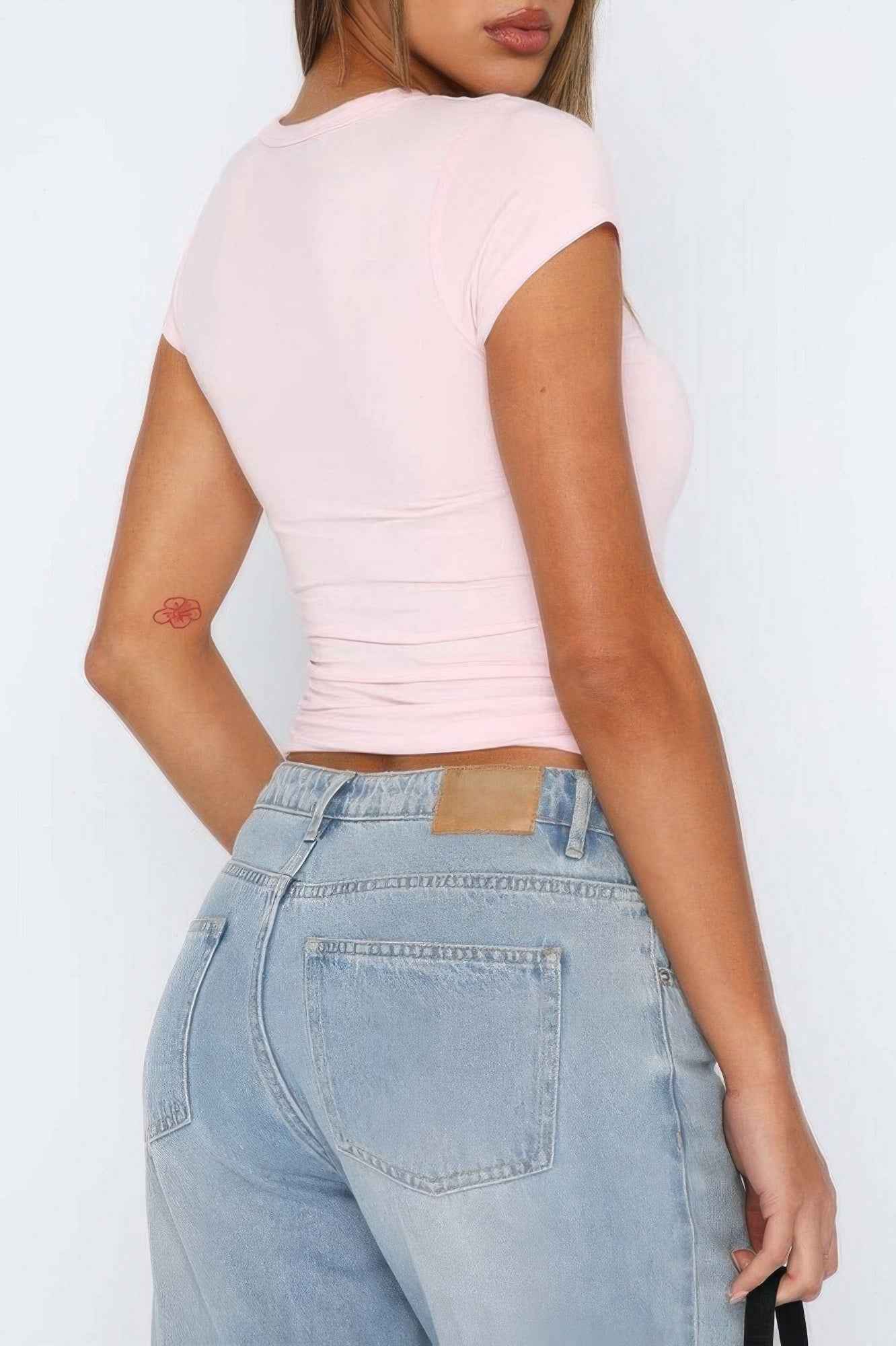 Leopard Print Star Crew Neck Slim Fitted Shirt