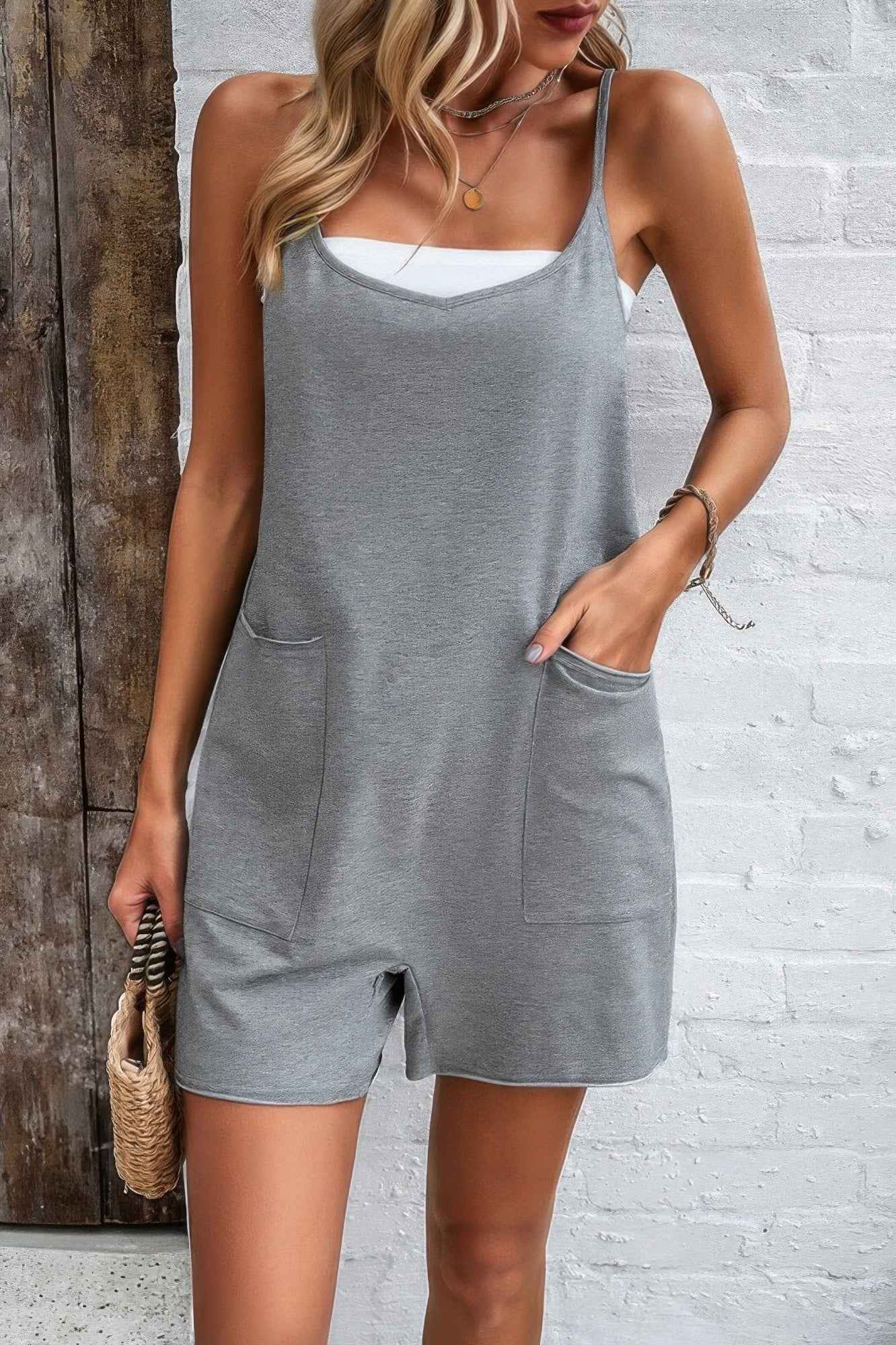Scoop Neck Spaghetti Straps Loose Fit Solid Romper