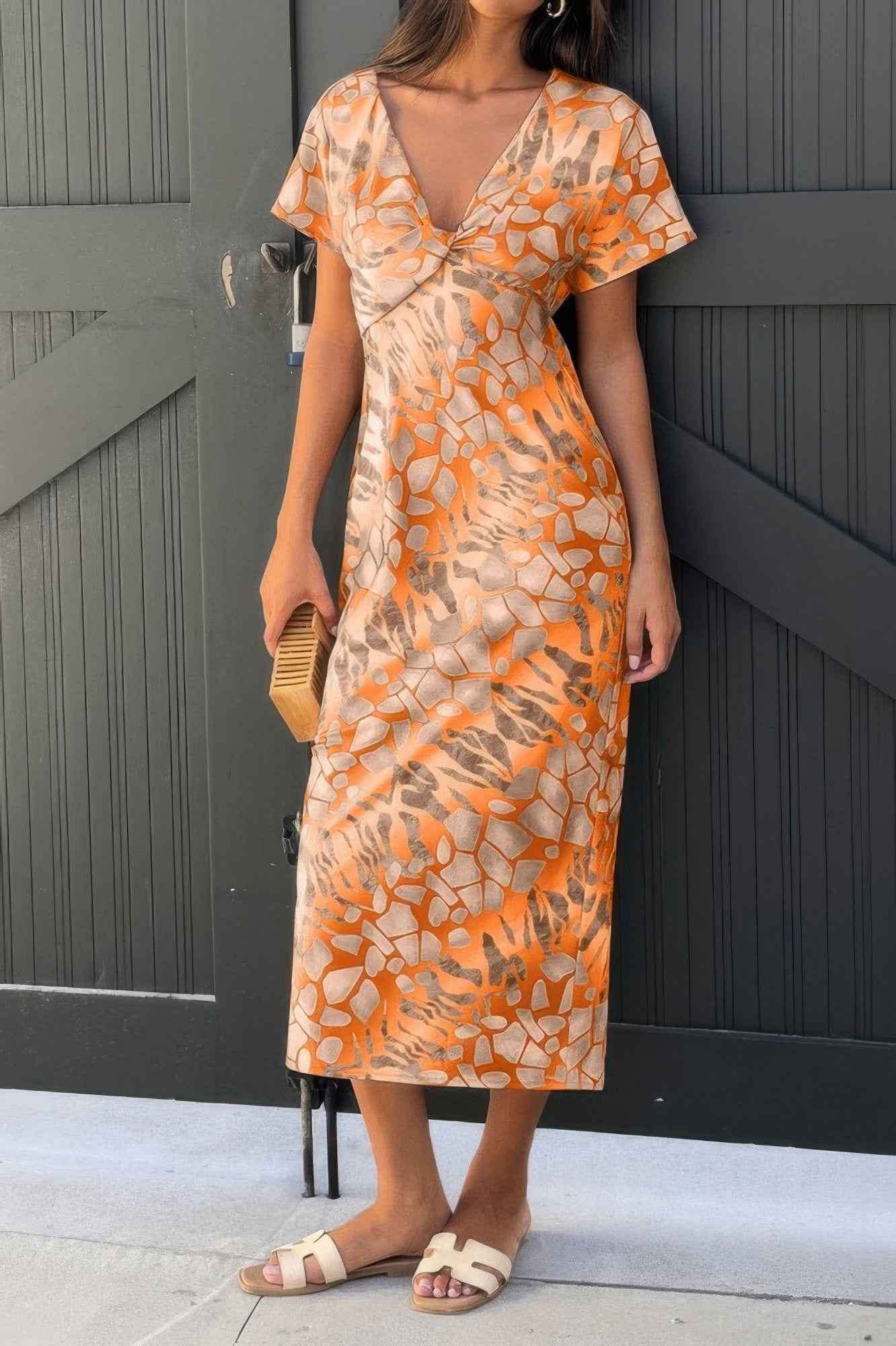 Geometric Print Twist Design Short Sleeve Fit Dress