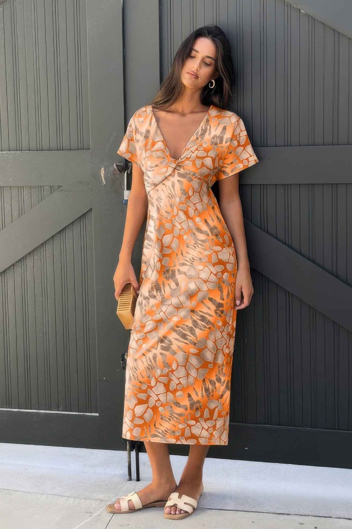 Geometric Print Twist Design Short Sleeve Fit Dress