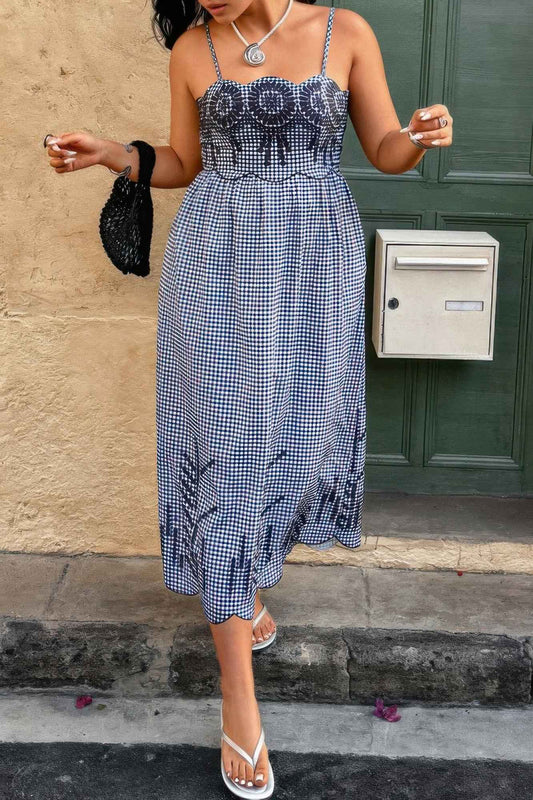 Plus Size Plaid Backless Hollow Out Strap Dress