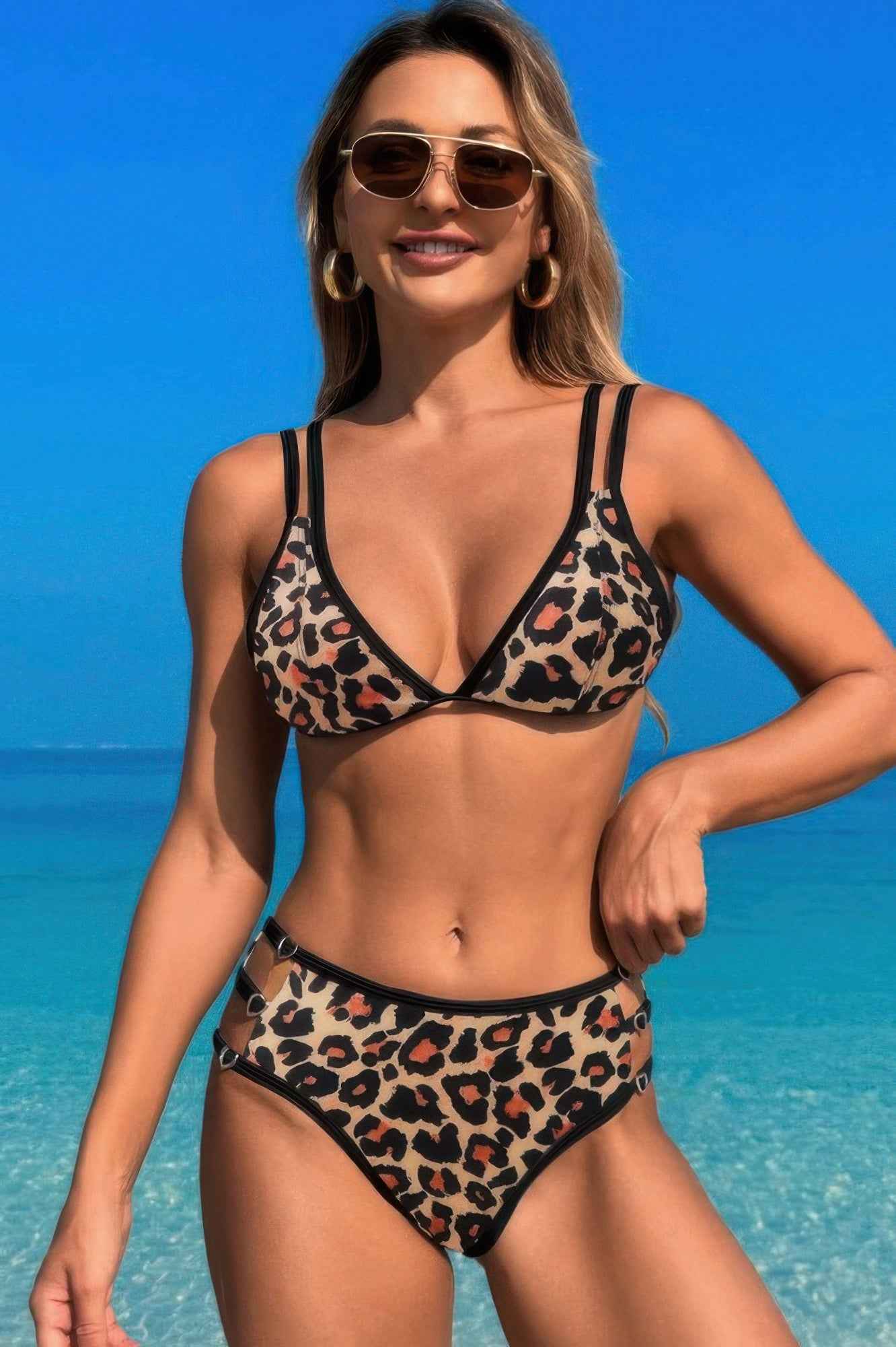 Two Pieces Color Block Cut Out Back Knot Bikini