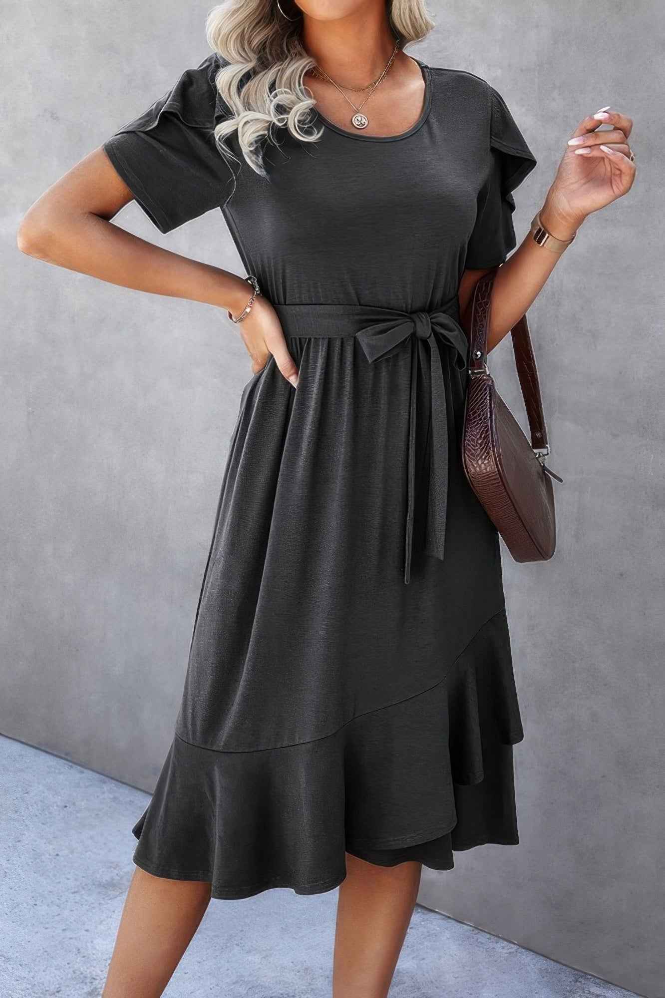 Scoop Neck Short Sleeve Solid Dress