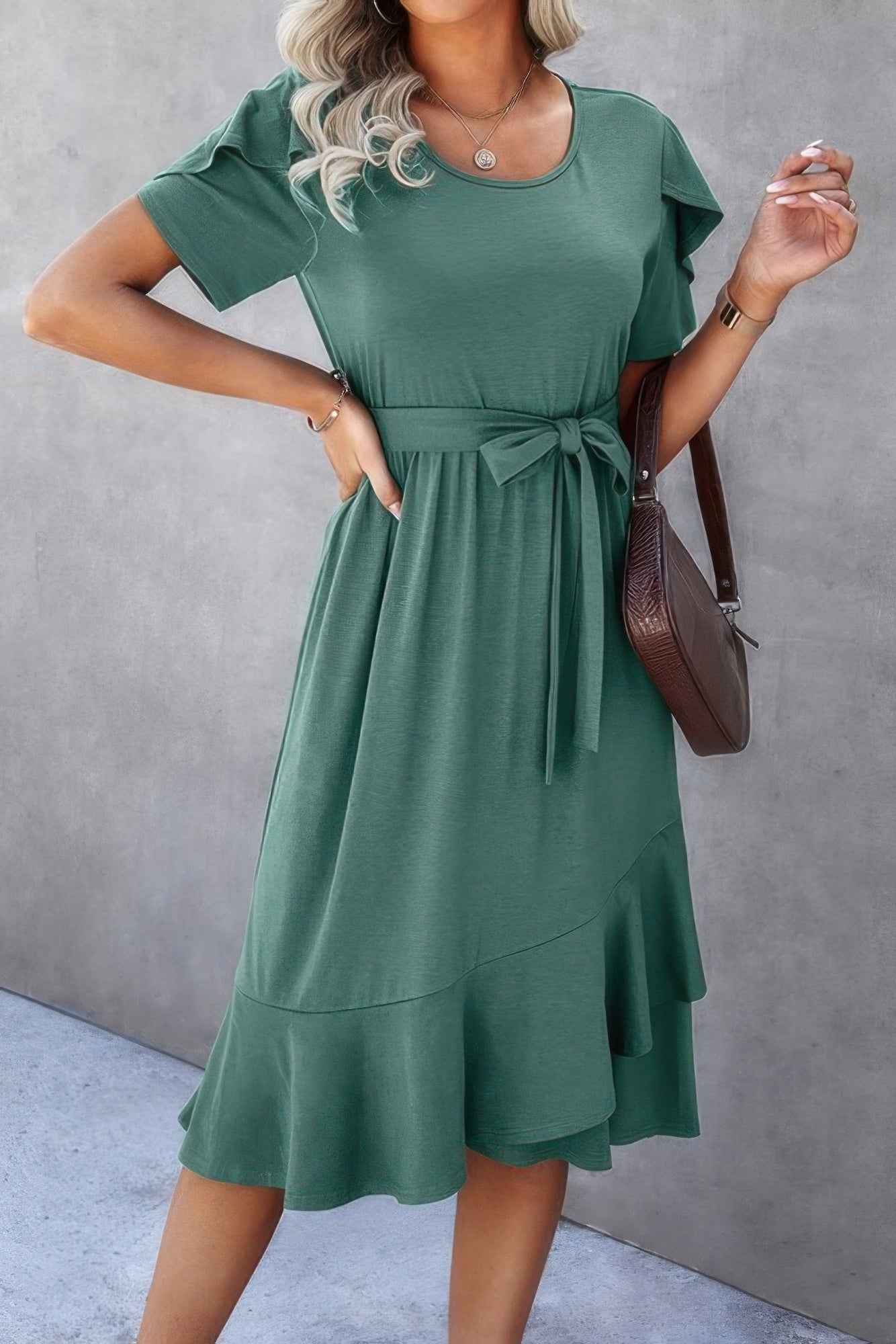 Scoop Neck Short Sleeve Solid Dress