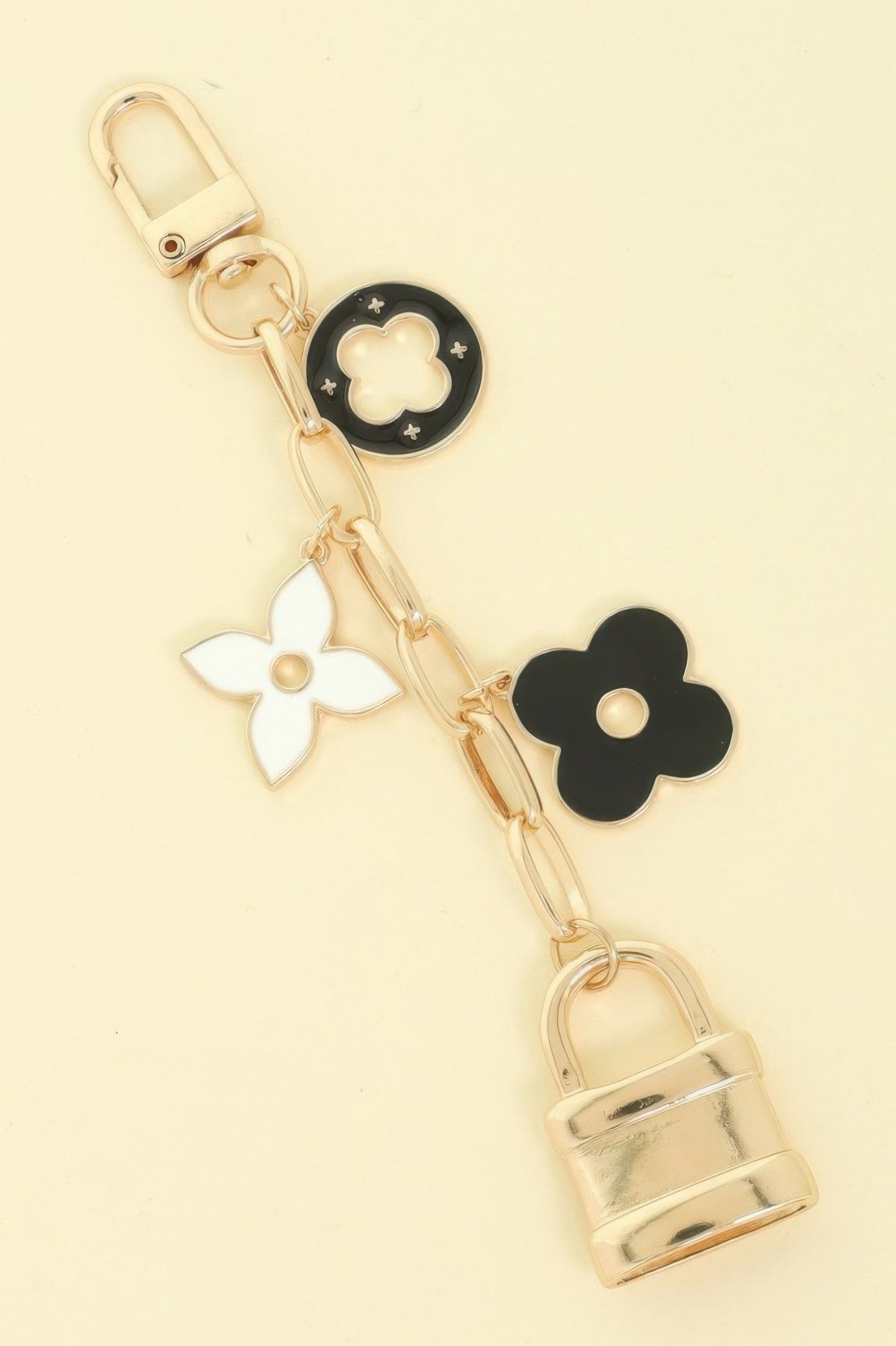 Designer Theme Bag Charm Keychain - It's a Girly Place