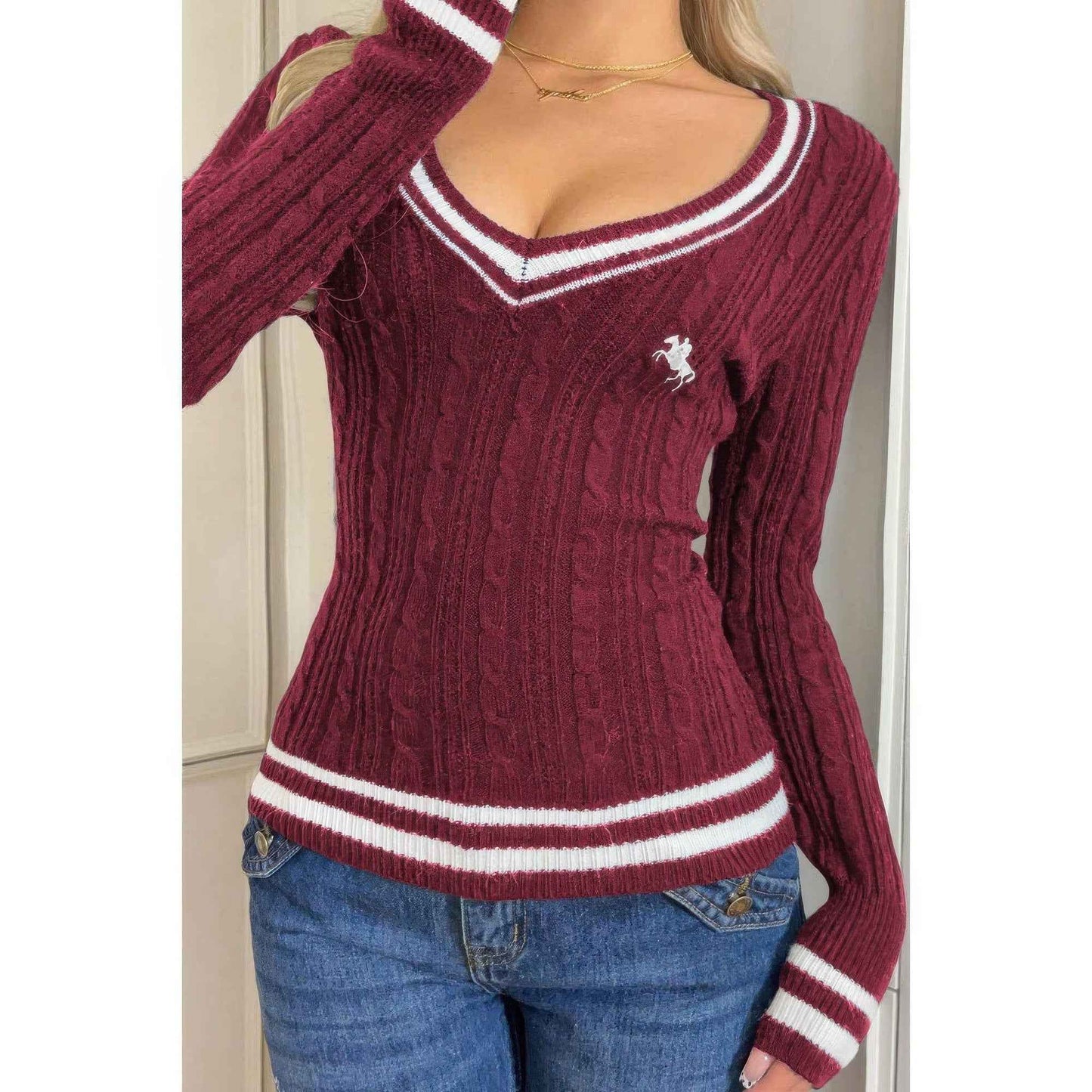 V Neck Cable Knit Long Sleeve Fit Sweater