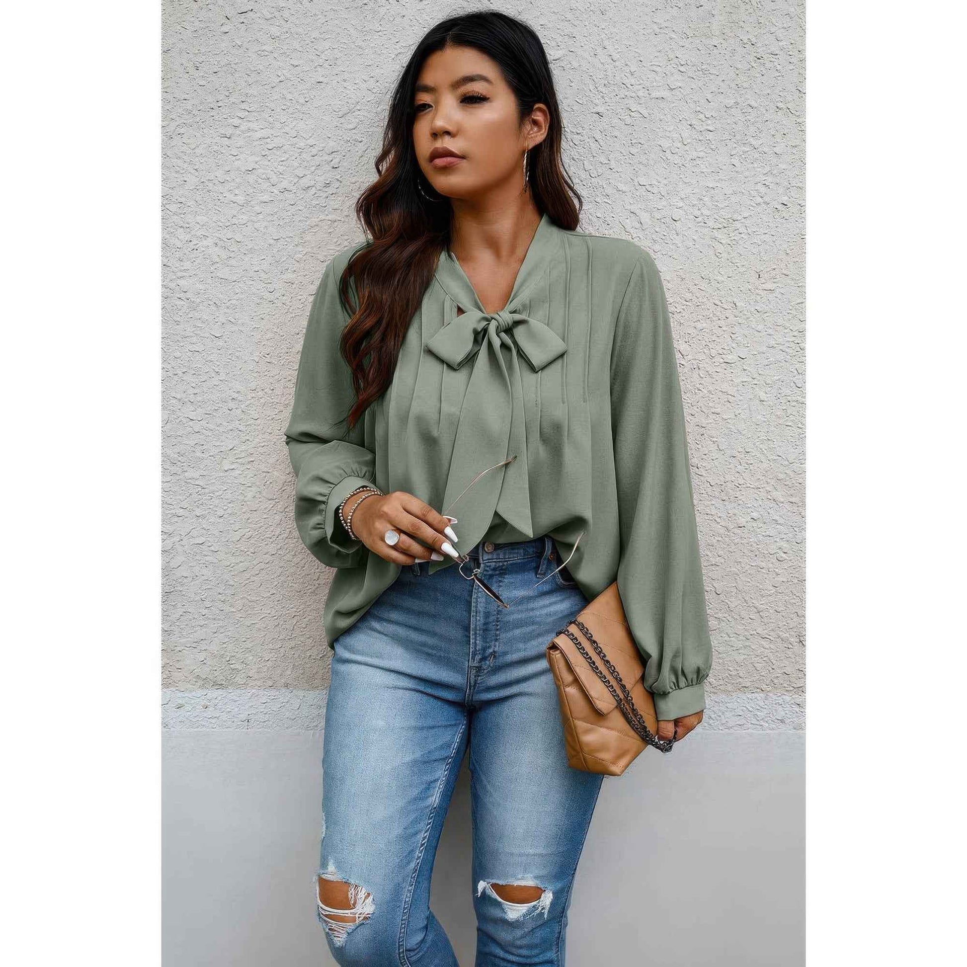 Plus Size Solid Ruched Knot Loose Fit Top