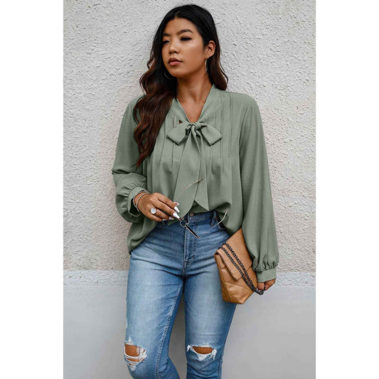Plus Size Solid Ruched Knot Loose Fit Top