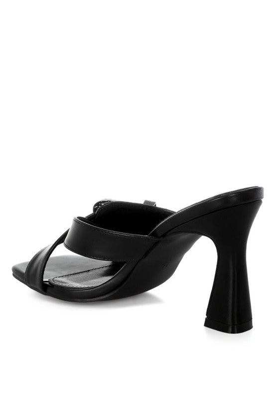 Mohaya Engraved Metallic Buckle Sandals