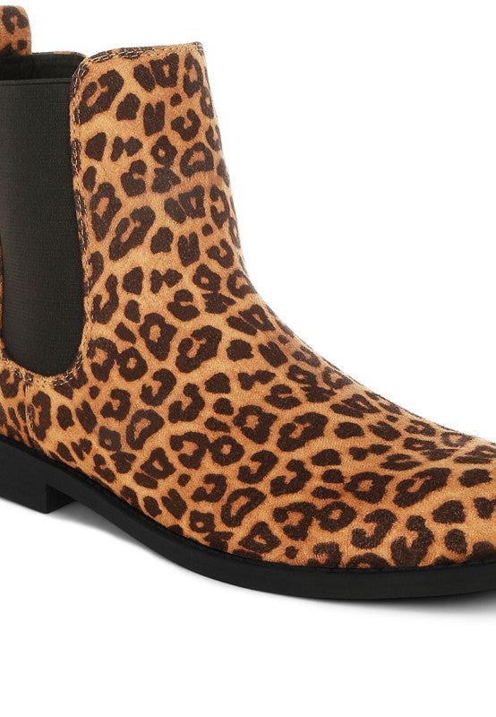 Ayasa Low Block Heel Chelsea Boots