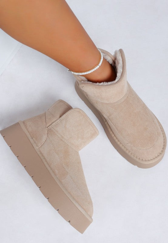 Holias Chunky Heeled Snow Boots