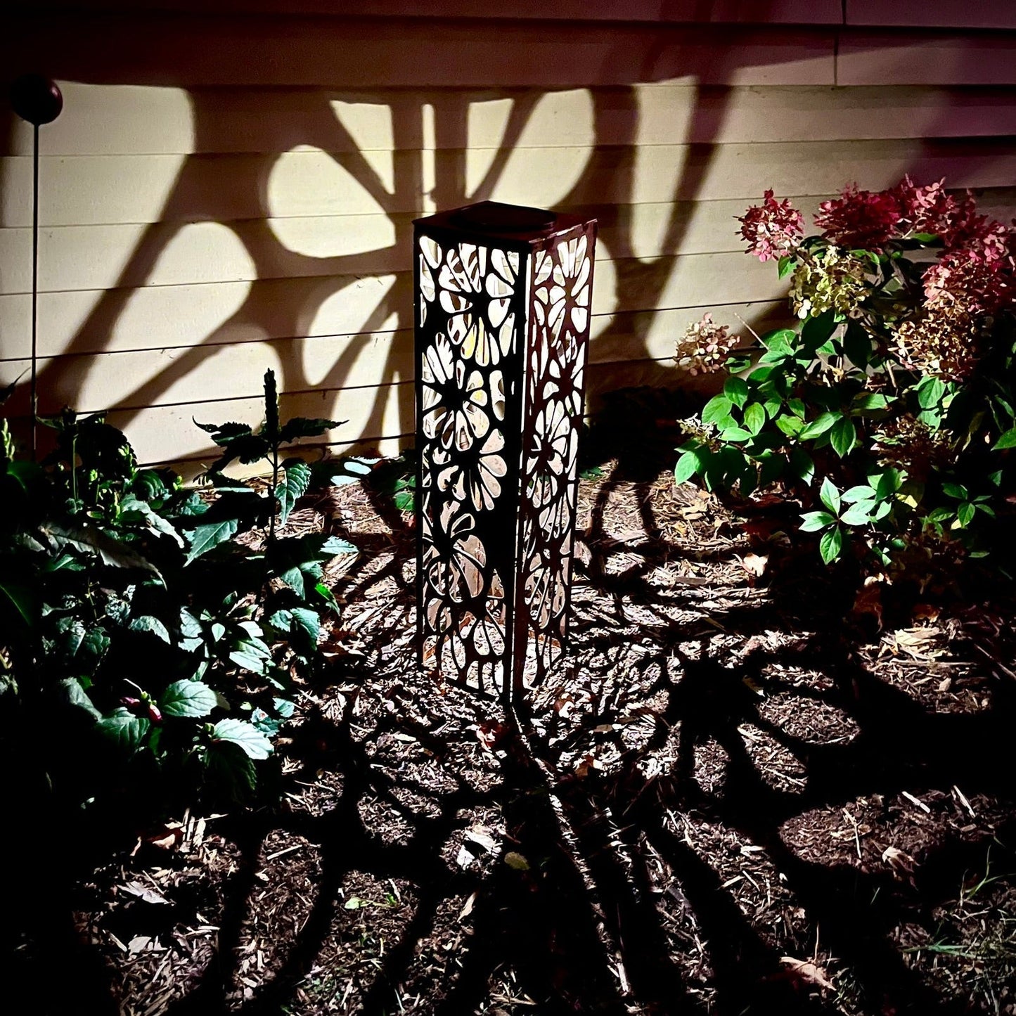 Floral Burst Steel Luminary Pillar | Multiple Sizes
